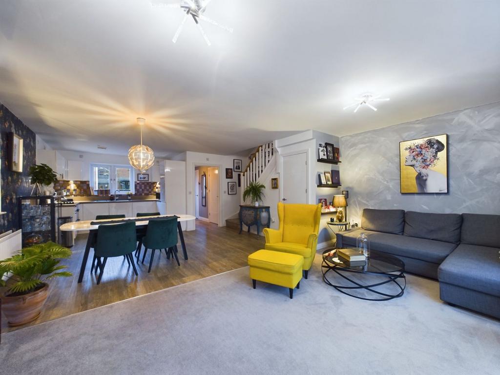 Open plan kitchen / living / dining room