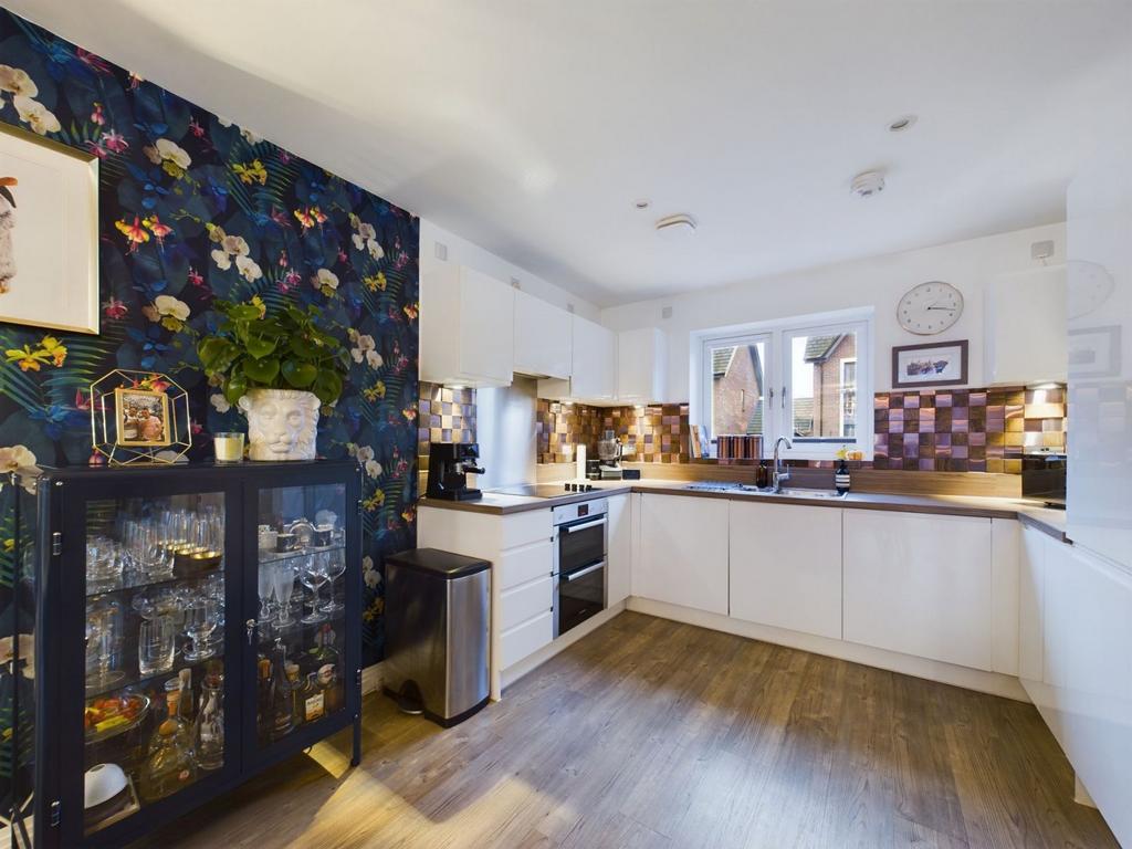 Open plan kitchen / living / dining room