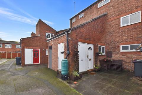 2 bedroom maisonette for sale, St. Elphins Close, Warrington, WA1 2EH