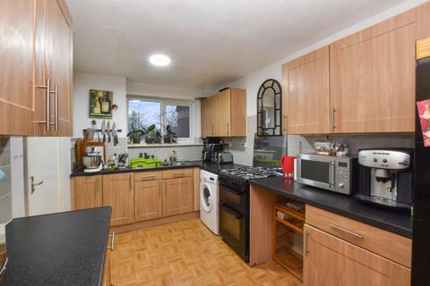 2 bedroom maisonette for sale, St. Elphins Close, Warrington, WA1 2EH