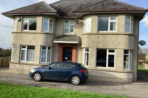 2 bedroom flat to rent - Spring Gardens, Whitland