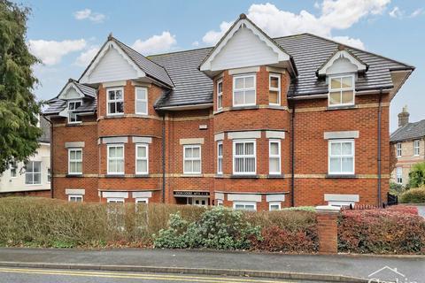 2 bedroom apartment for sale, Alumhurst Road, Bournemouth, BH4 8