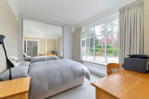 Flat 1, 10 Aldersey Road, Guildford, GU1 2ES