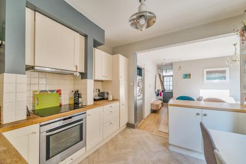 28a Edgington Road, London, SW16 5BS