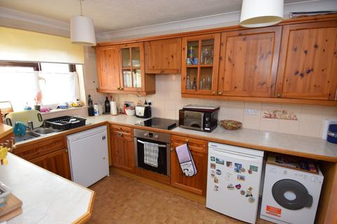 3 bedroom end of terrace house for sale, River Way, Durrington, SP4 8ES