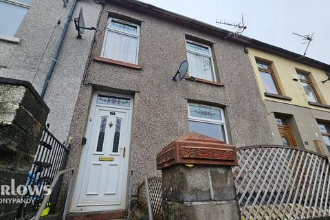 Rhys Street, Trealaw, Tonypandy CF40 2