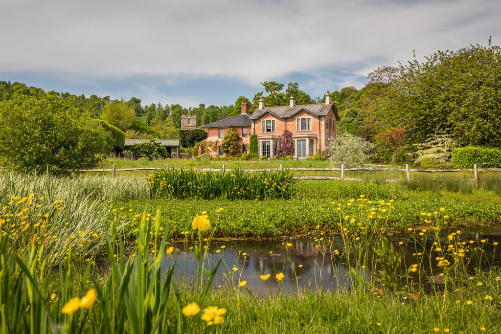 Melbury Bubb House