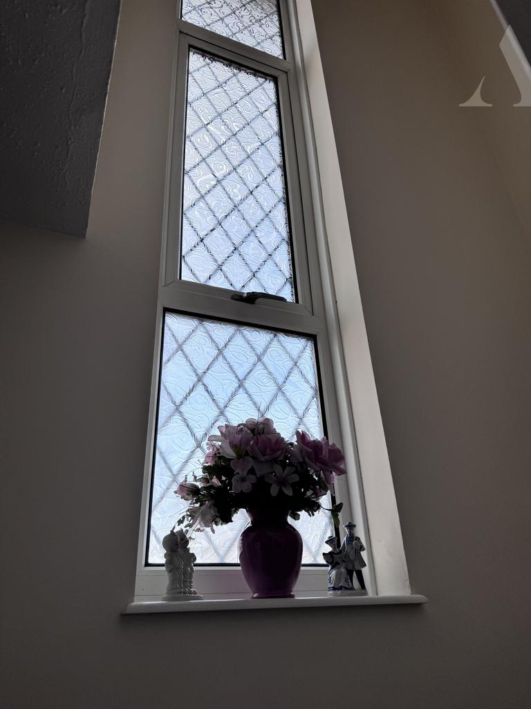 154 Catle Lane Feature window x2