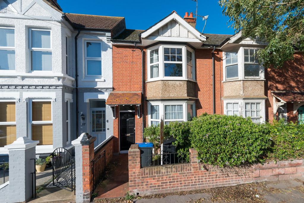 Dumpton Park Drive, Ramsgate, CT11 3 bed terraced house - £220,000
