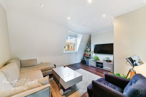 2 bedroom flat for sale, Birnam Road, Finsbury Park, N4