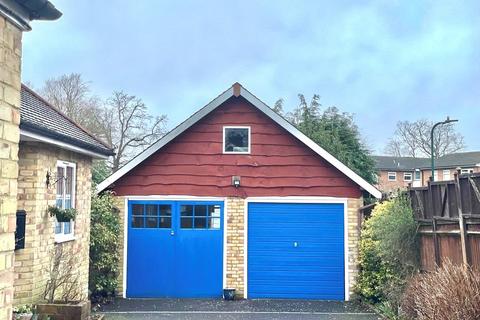 3 bedroom bungalow for sale, Prospect Road, Ash Vale GU12