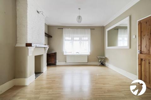 2 bedroom end of terrace house to rent, Range Road, Gravesend, Kent, DA12