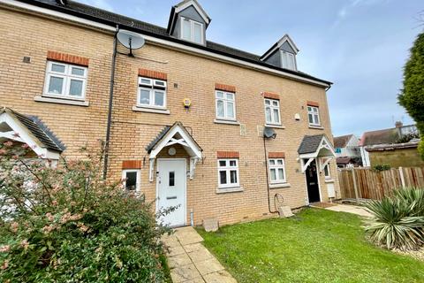 4 bedroom terraced house for sale, Oakley Gardens, Luton, Bedfordshire, LU4 9DH
