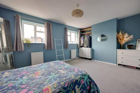 2 bedroom apartment for sale, Church Walk, Burgess Hill, RH15