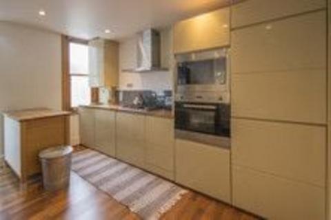 2 bedroom flat to rent, Hubert Grove, London, SW9