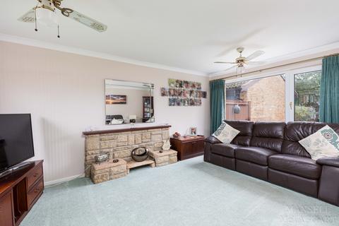 21 Aldingbourne Close, Ifield, Crawley, RH11 0QJ