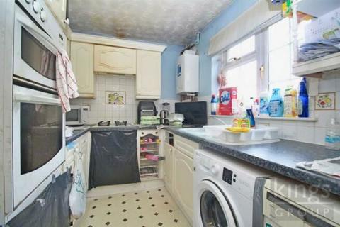 12 Marsh Close, Waltham Cross, EN8 7JF