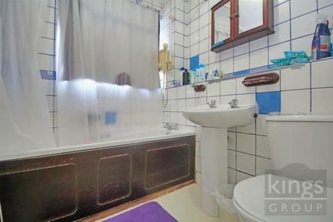12 Marsh Close, Waltham Cross, EN8 7JF