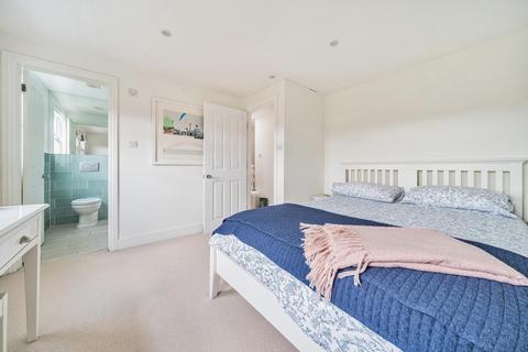 26 Melbourne Road, London, SW19 3BA