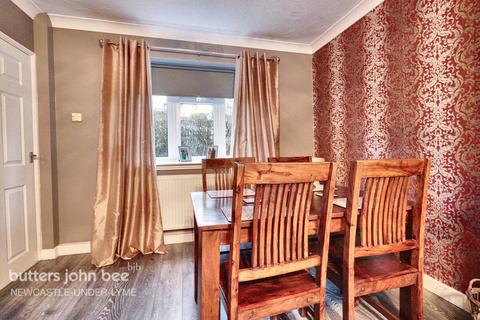 3 bedroom end of terrace house for sale - Leaswood Place, Newcastle