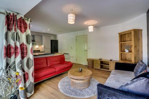 2 bedroom flat for sale, Murray Court, Cornmill View, Horsforth, Leeds, West Yorkshire, LS18