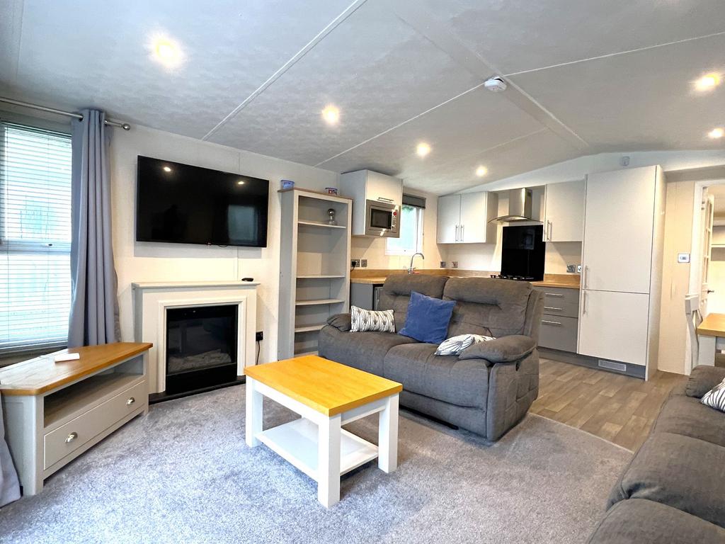 Low Bridge Park, Abbey Road, Knaresborough 2 bed park home for sale £
