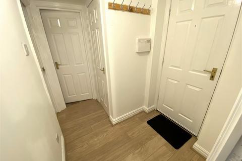 1 bedroom ground floor flat for sale, Bracken Lodge, Browfield Way, Royton