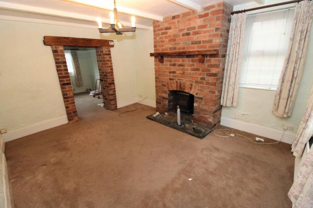 Park Road, Worsbrough, Barnsley 2 bed detached house for sale £230,000