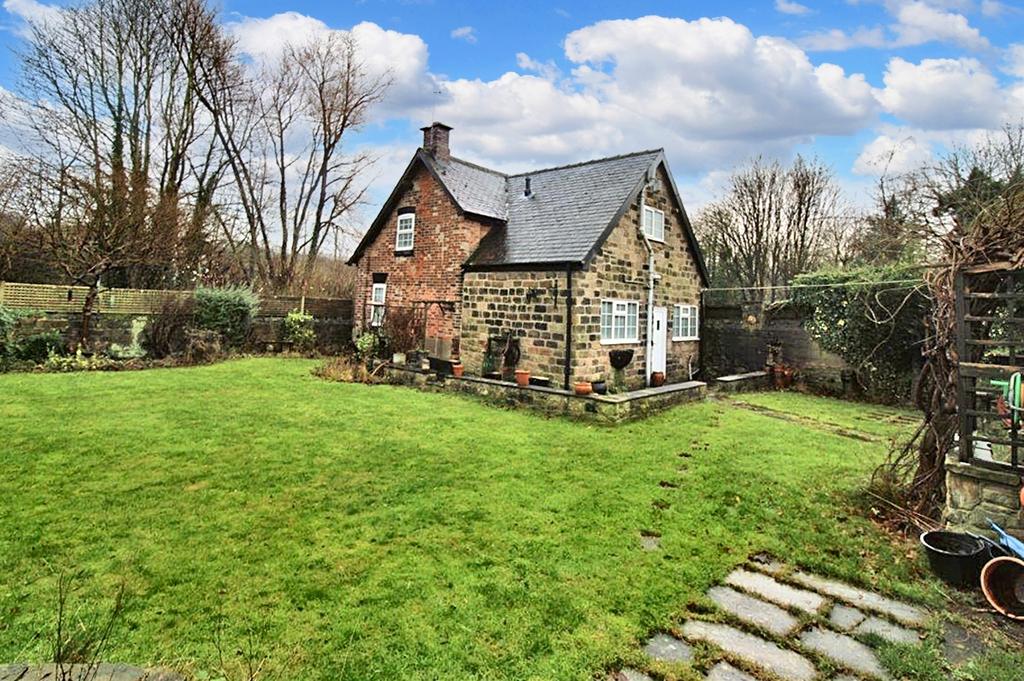 Park Road, Worsbrough, Barnsley 2 bed detached house for sale £230,000