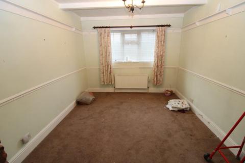 2 bedroom detached house for sale, Park Road, Worsbrough, Barnsley