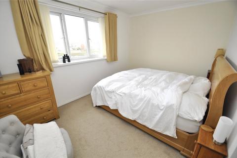 4 bedroom end of terrace house for sale, Alverbridge View, Gosport, Hampshire, PO12