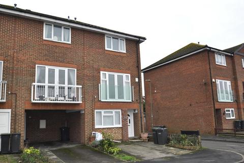 4 bedroom end of terrace house for sale, Alverbridge View, Gosport, Hampshire, PO12