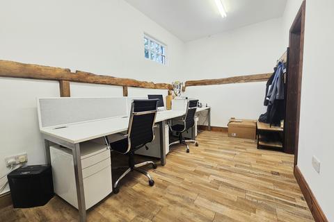 Property to rent, 1st Floor Barn Offices, Main Road, Rettendon Common