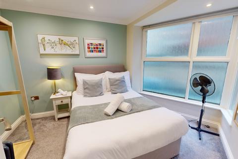 4 bedroom terraced house to rent, Terrace Row, Brighton, BN2