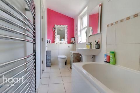 111c Beach Road, Severn Beach, Bristol, BS35 4PQ