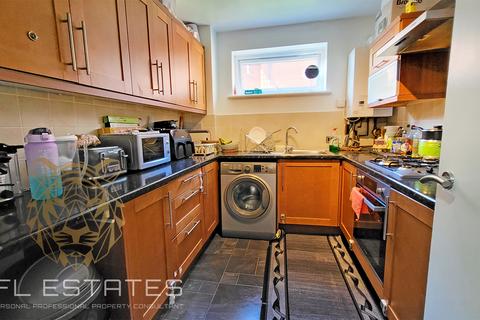 1 bedroom flat for sale, Palace Road, London SW2