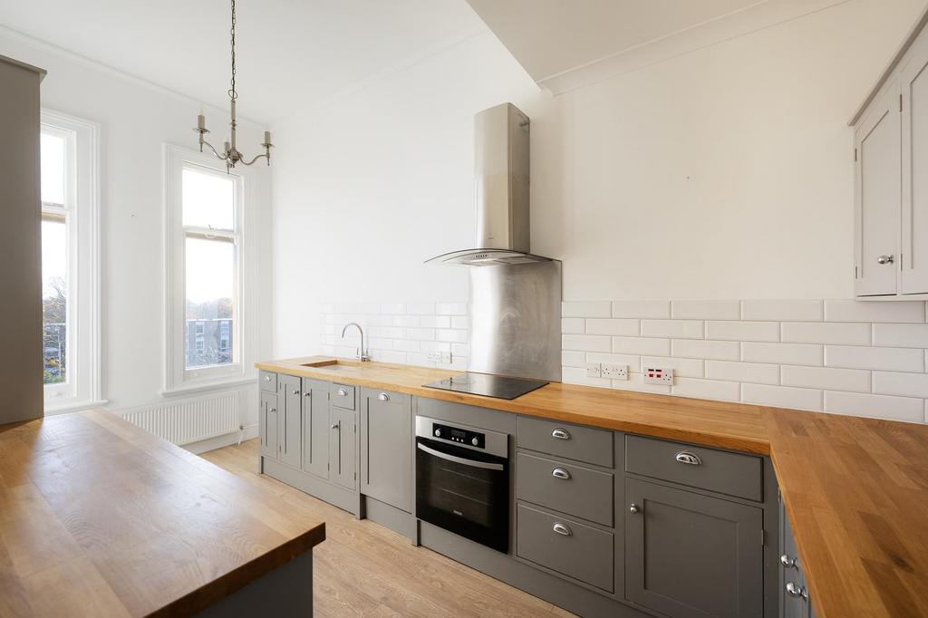 Apartment in Leigh Woods - View 3