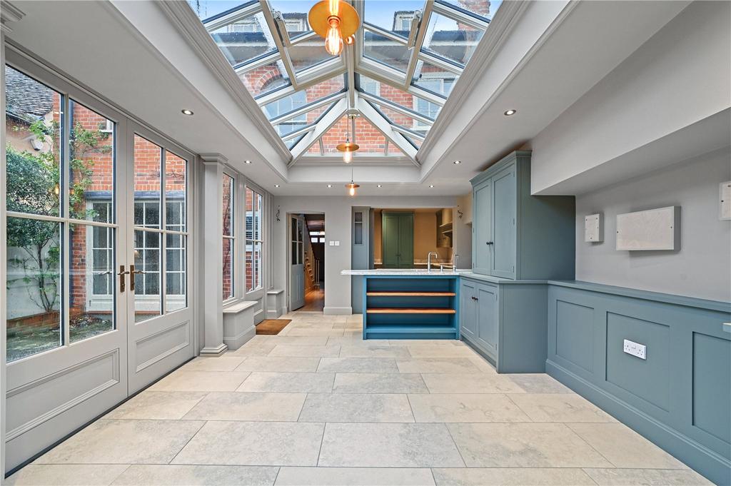 Kitchen / Orangery