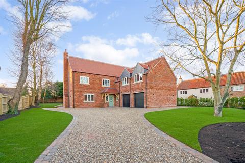 5 bedroom detached house for sale, High Street, Swinderby, Lincoln, Lincolnshire, LN6