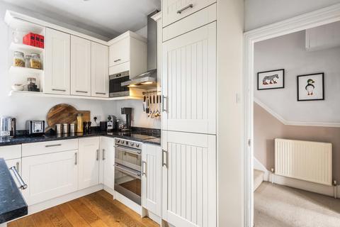 Lower Flat At, 8 Prairie Street, London, SW8 3PU