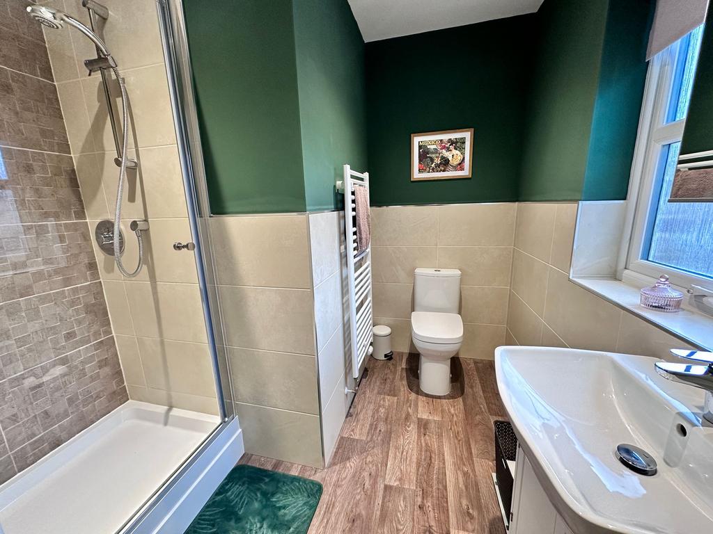 Ensuite
