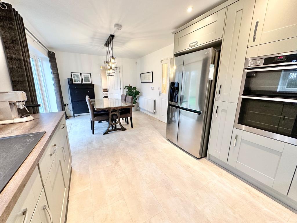 Family Dining Kitchen