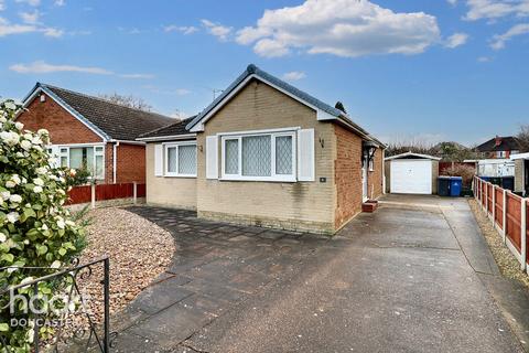 2 bedroom detached bungalow for sale, Ivanhoe Close, Sprotbrough, Doncaster