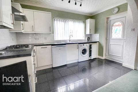 6 Ivanhoe Close, Doncaster, DN5 8DY