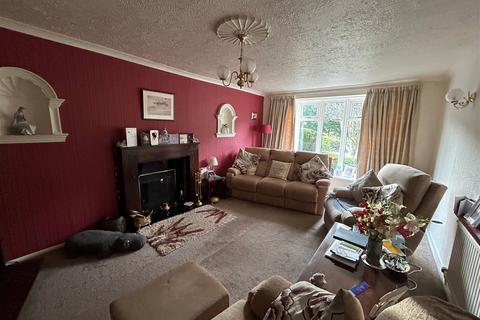 3 bedroom detached bungalow for sale, Everingtons Lane, Skegness, Lincolnshire, PE25 1HN