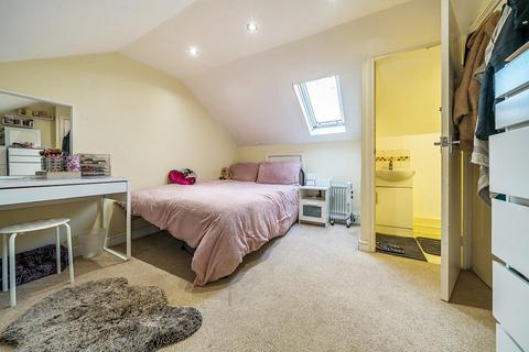 3 bedroom terraced house for sale - Wimbledon Road, Earlsfield