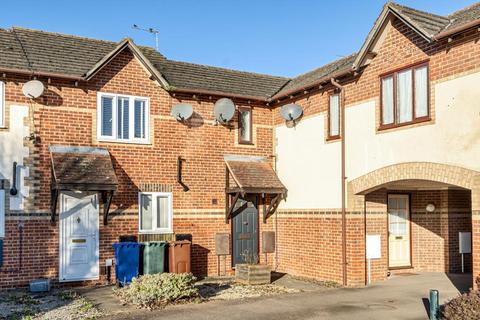 3 bedroom end of terrace house to rent, Spruce Drive,  Bicester,  OX26