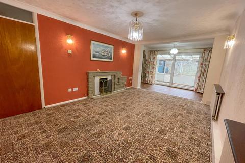 2 bedroom semi-detached bungalow for sale, Rosebery Way, Newmarket, Suffolk