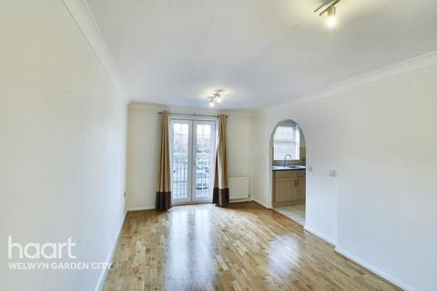 2 bedroom apartment for sale, Bridge Court, Welwyn Garden City