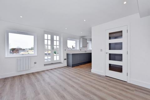 2 bedroom apartment to rent, High Street, Marlow, Buckinghamshire, SL7